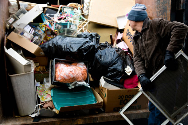 Best Property Management Cleanouts  in Mattydale, NY